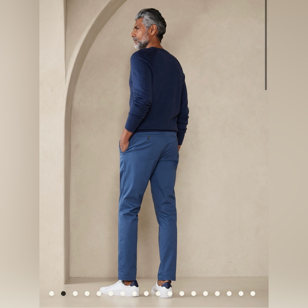 Men’s Banana Republic Aiden Chino Dark Blue
